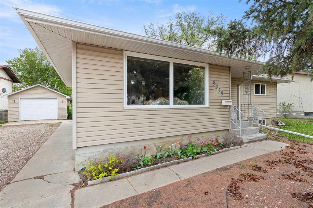 Picture of 3313 51 Avenue , Lloydminster Real Estate Listing