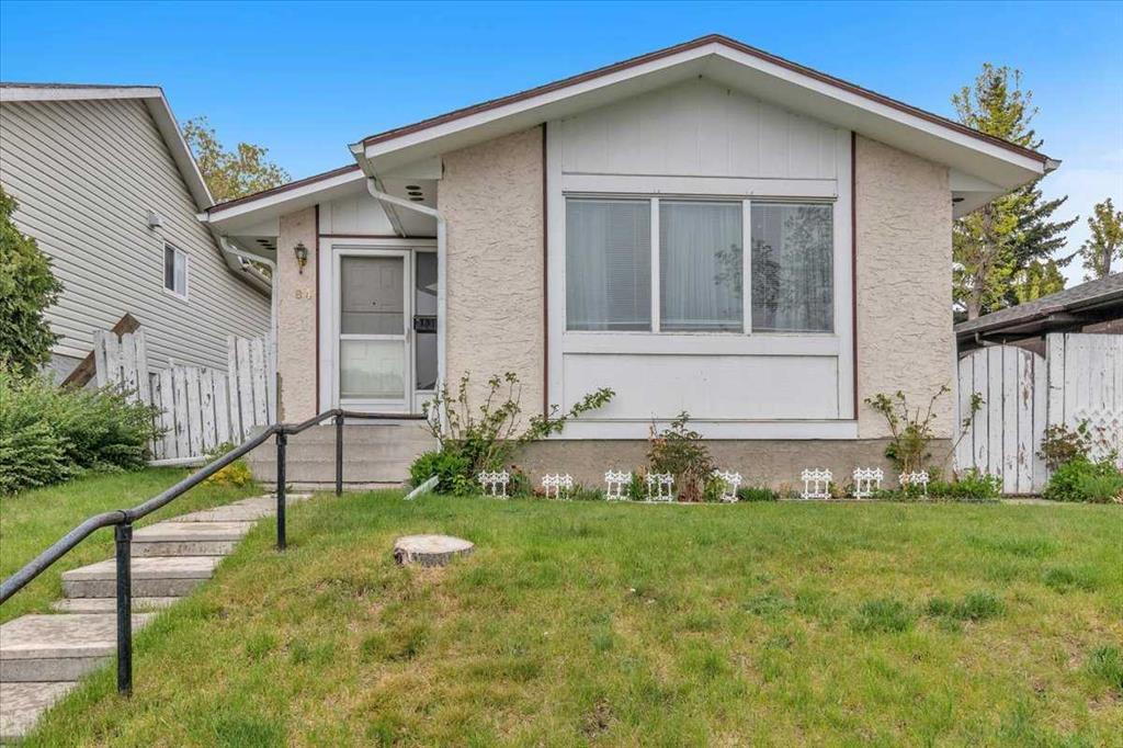 Picture of 84 Shawmeadows Crescent SW, Calgary Real Estate Listing