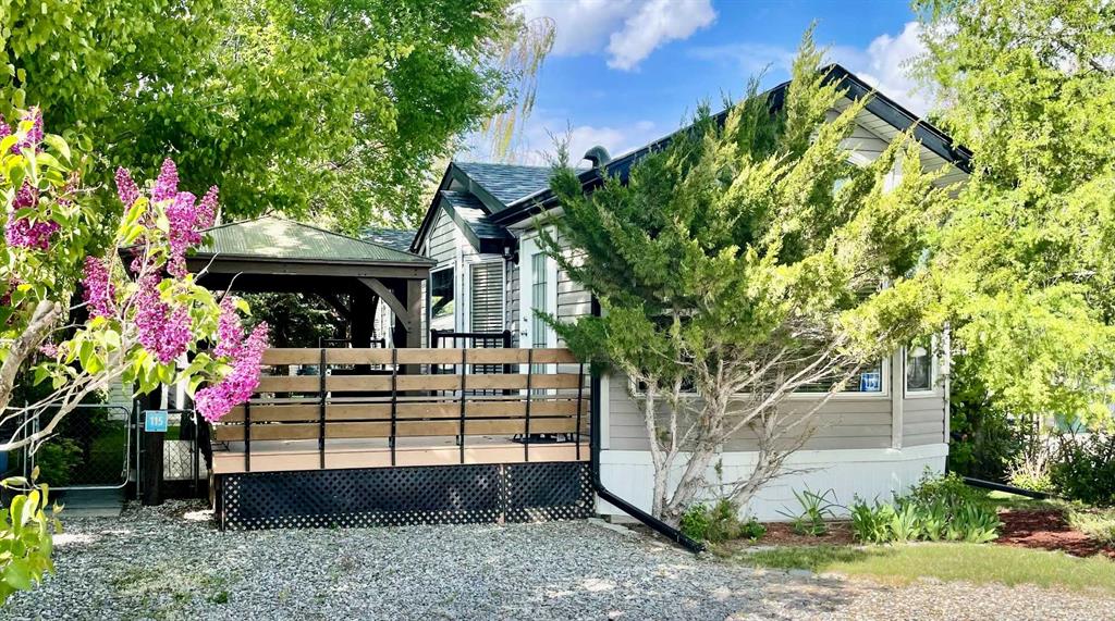Picture of 115 Cormorant Crescent , Rural Vulcan County Real Estate Listing