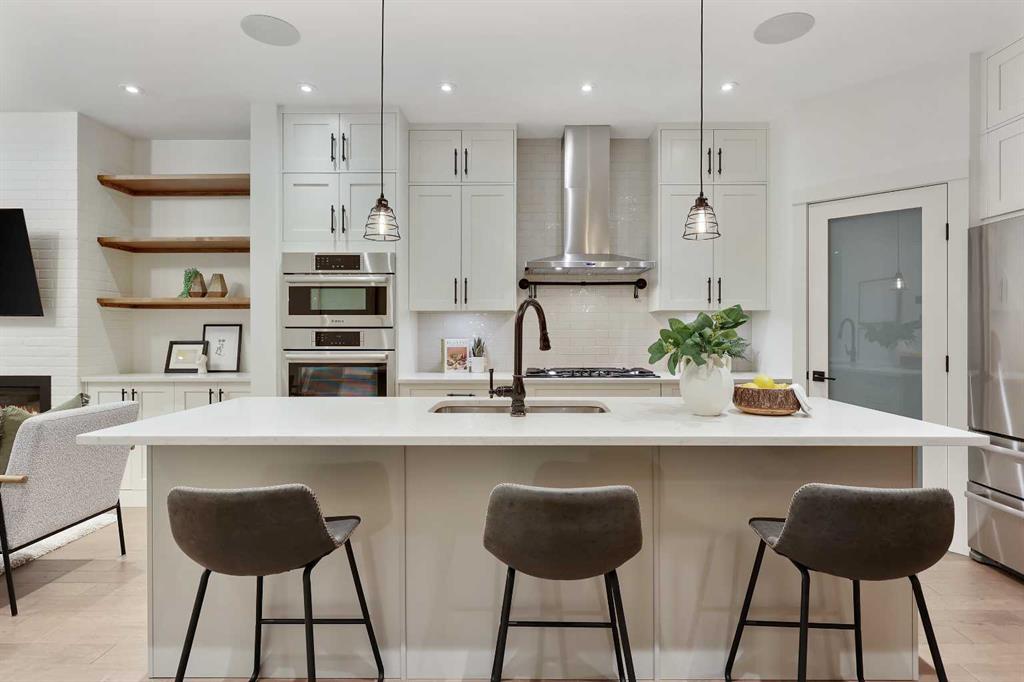 Picture of 2322 24 Avenue SW, Calgary Real Estate Listing
