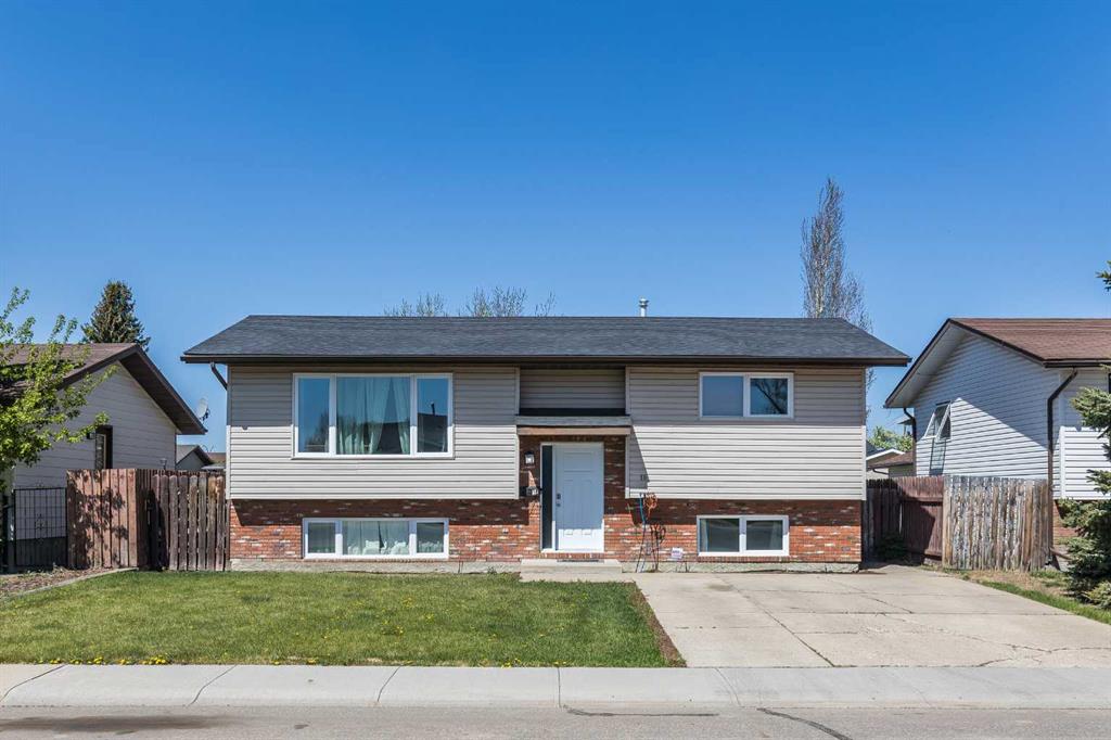 Picture of 18 Elder Avenue SE, Medicine Hat Real Estate Listing