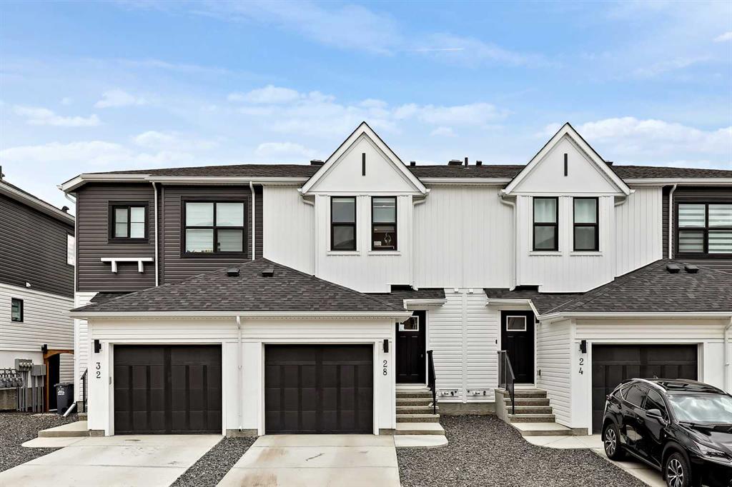 Picture of 28 Heritage Lane , Cochrane Real Estate Listing