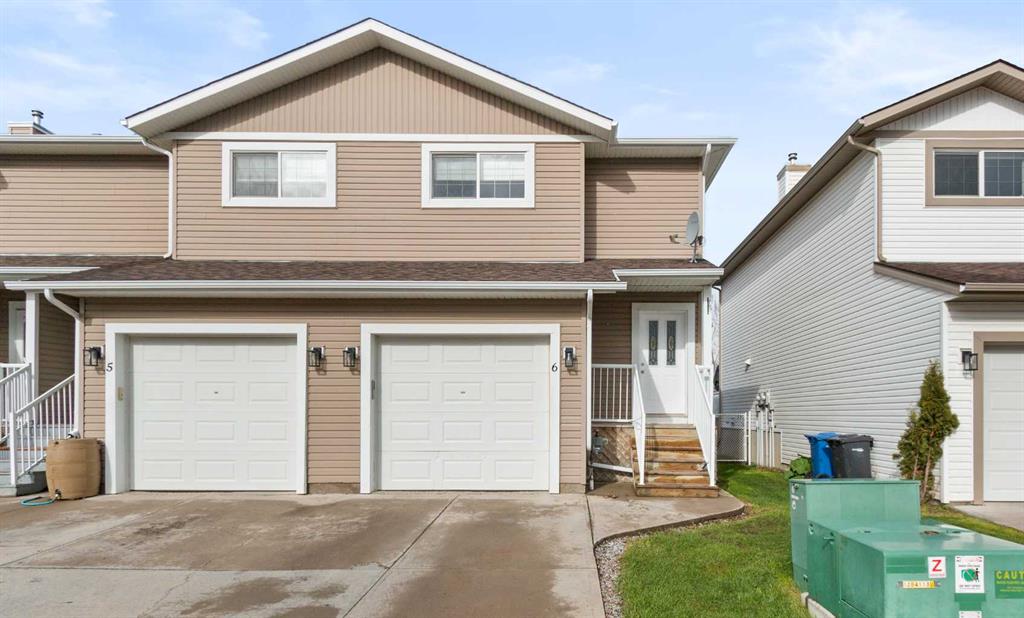 Picture of 6, 2002 22 Avenue , Bowden Real Estate Listing