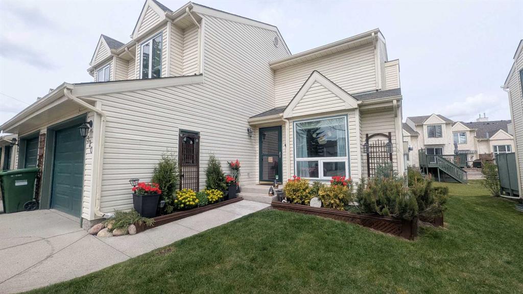 Picture of 320 Sandringham Road NW, Calgary Real Estate Listing