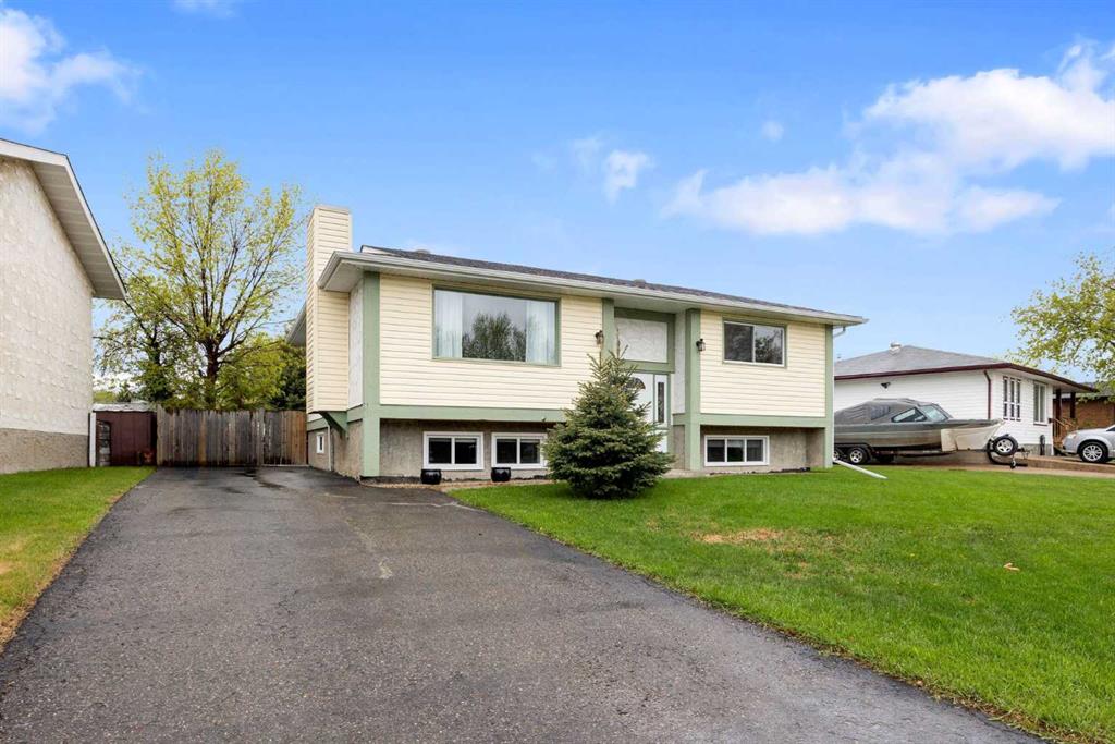 Picture of 322 Hillcrest Drive , Fort McMurray Real Estate Listing