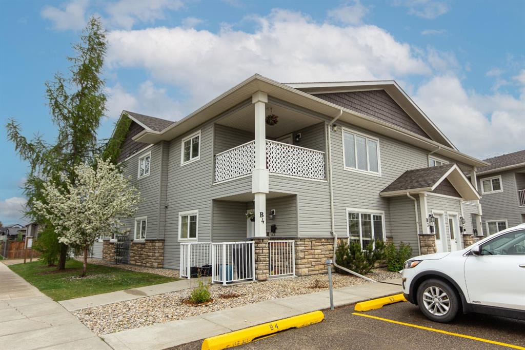 Picture of B3, 99 Pioneer Way , Blackfalds Real Estate Listing