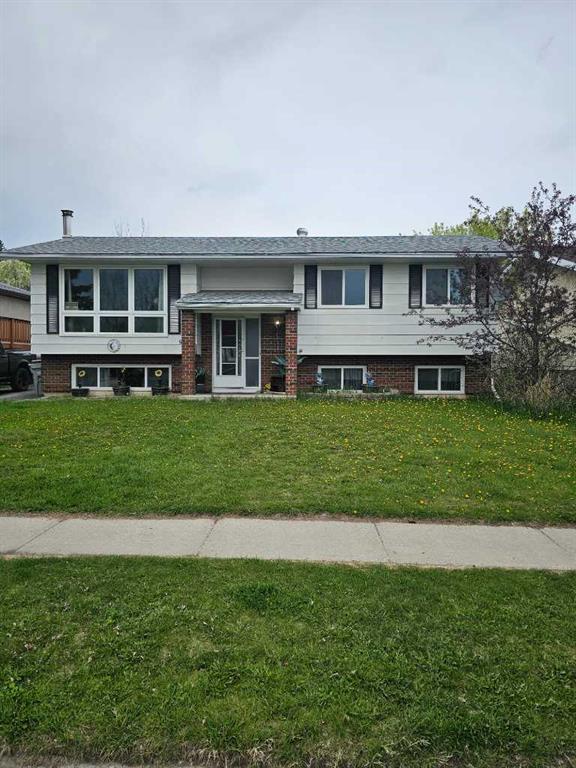 Picture of 5518 13 Avenue  , Edson Real Estate Listing