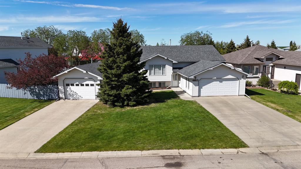 Picture of 11336 110 AvenueCrescent , Fairview Real Estate Listing