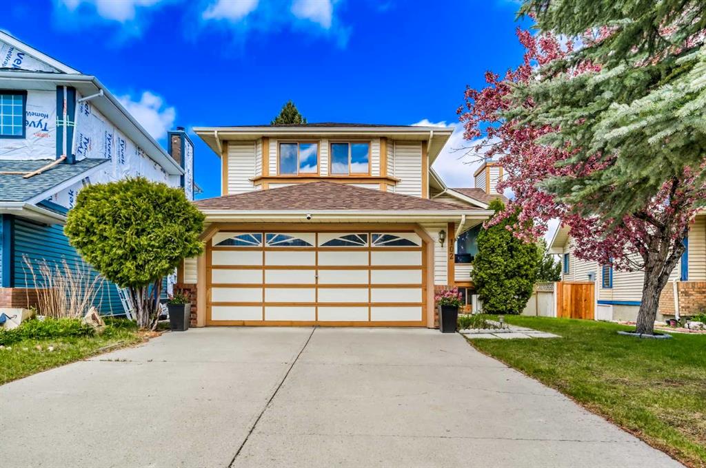 Picture of 102 Sandpiper Way NW, Calgary Real Estate Listing