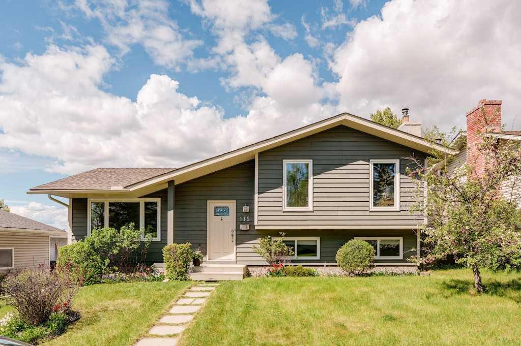Picture of 115 Silver Brook Drive NW, Calgary Real Estate Listing