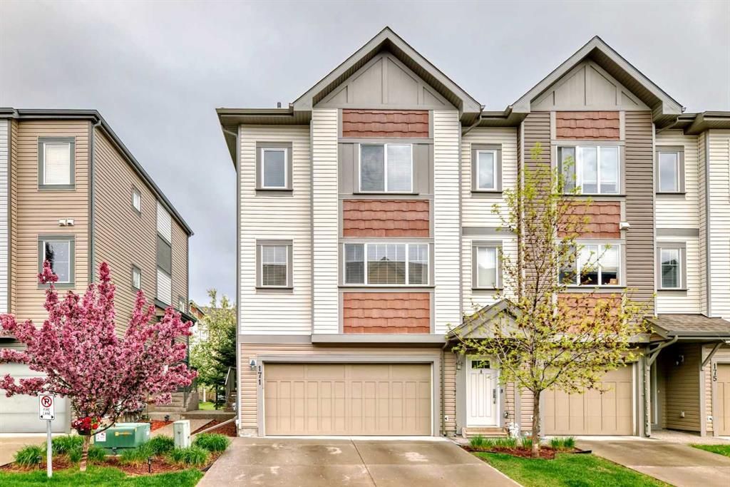 Picture of 171 Copperpond Villas SE, Calgary Real Estate Listing