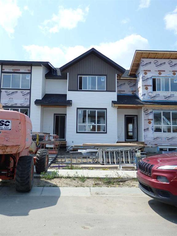 Picture of 30 Inglis Crescent , Sylvan Lake Real Estate Listing