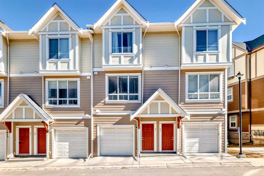 Picture of 31 Sherwood Lane NW, Calgary Real Estate Listing