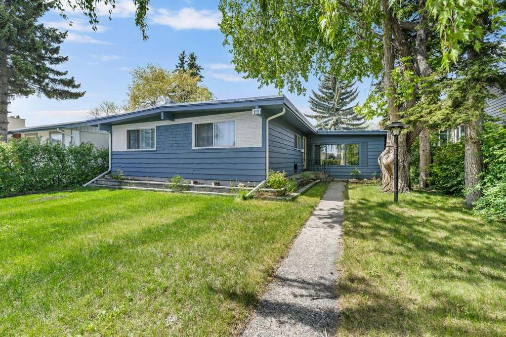 Picture of 131 Huntridge Road NE, Calgary Real Estate Listing