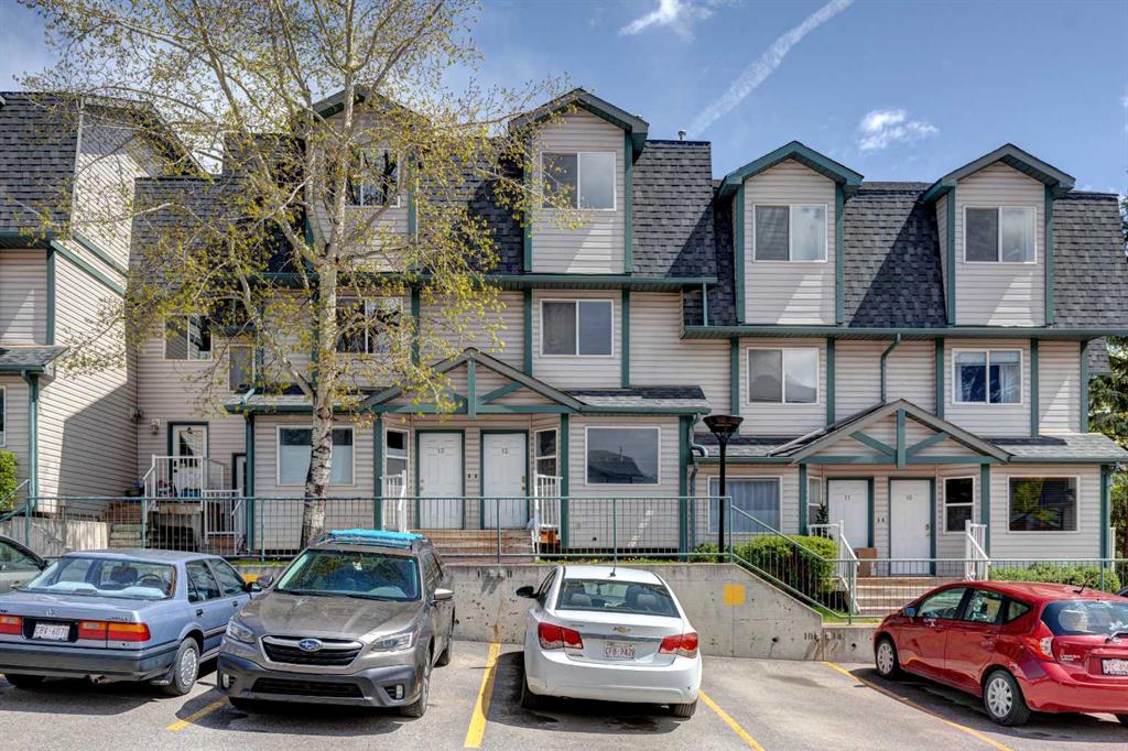Picture of 12, 200 Glacier Drive , Canmore Real Estate Listing