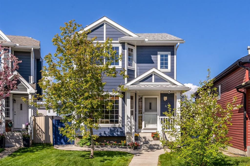 Picture of 43 Martin Crossing Grove NE, Calgary Real Estate Listing