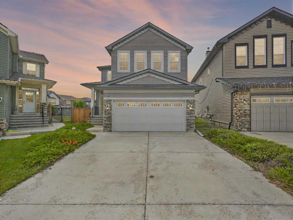 Picture of 64 Royal Oak Cape NW, Calgary Real Estate Listing