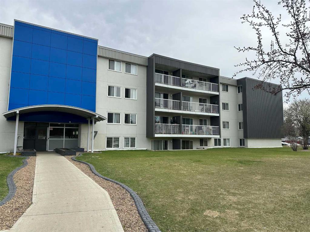 Picture of 208, 7 Clearwater Crescent , Fort McMurray Real Estate Listing