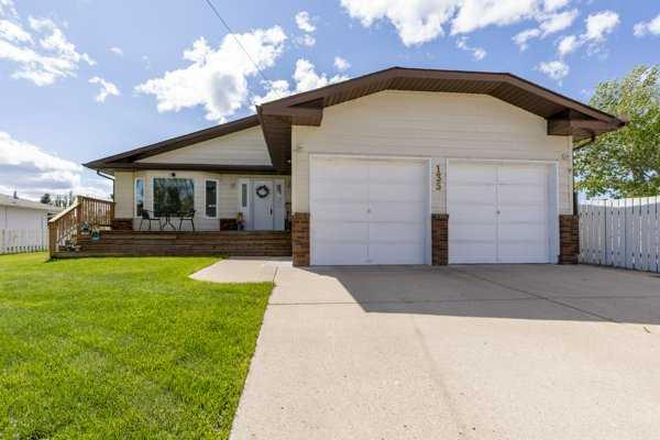 Picture of 135 5 Street W, Cardston Real Estate Listing