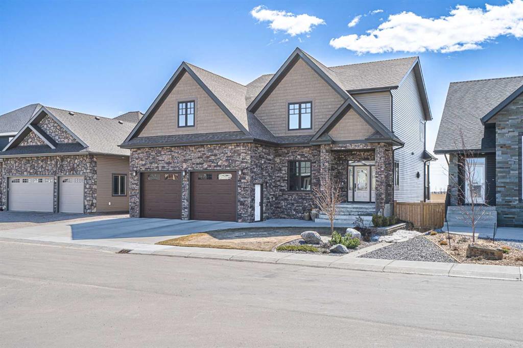 Picture of 6205 17 StreetClose , Lloydminster Real Estate Listing