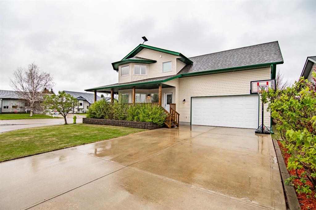 Picture of 5215 55 Avenue , Eckville Real Estate Listing