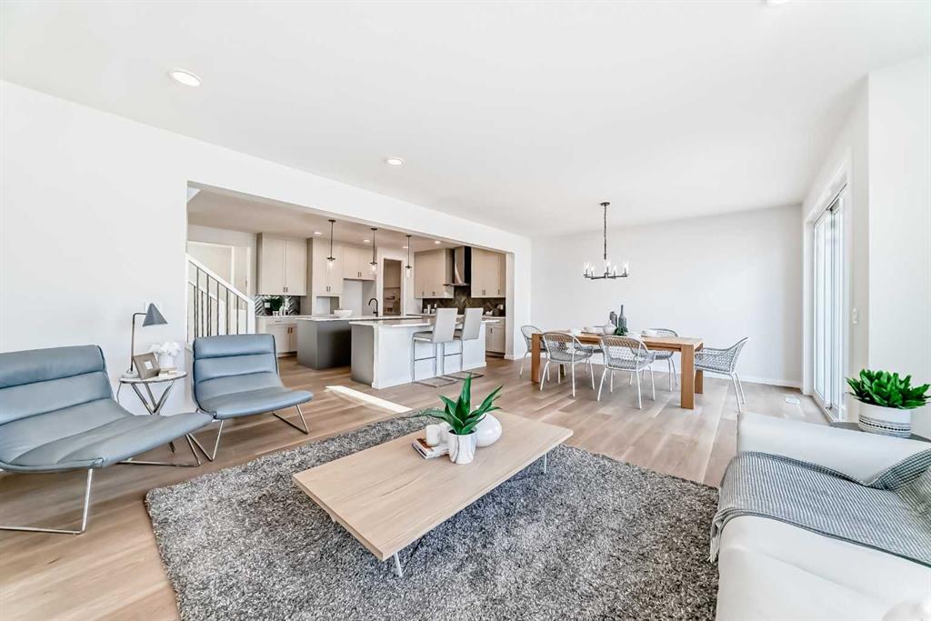 Picture of 183 Langwell Common SE, Airdrie Real Estate Listing
