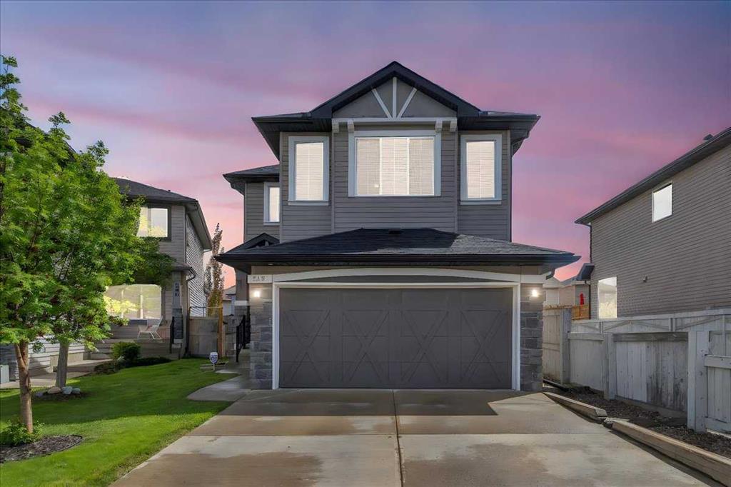 Picture of 249 New Brighton Lane SE, Calgary Real Estate Listing