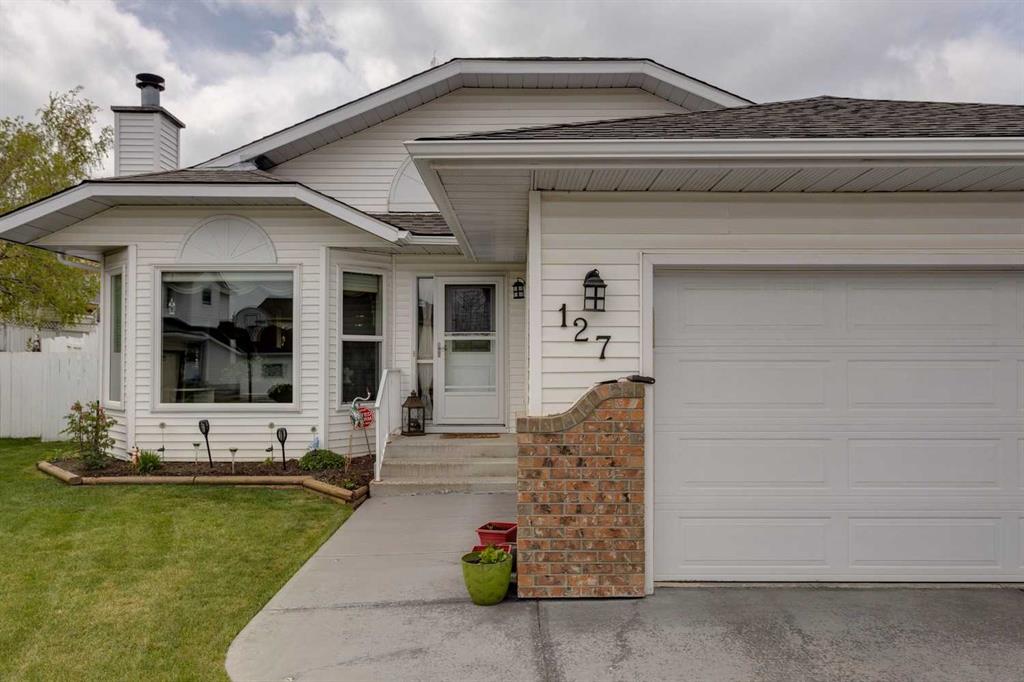 Picture of 127 Sandringham Place NW, Calgary Real Estate Listing