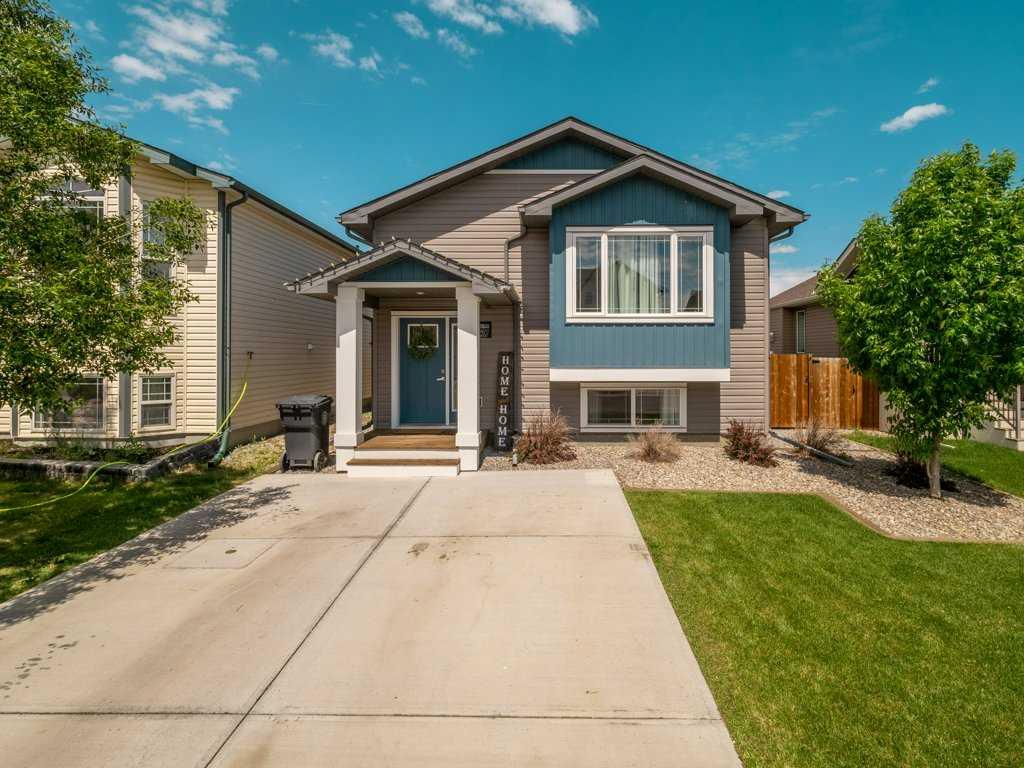 Picture of 237 Sundance Drive , Coalhurst Real Estate Listing
