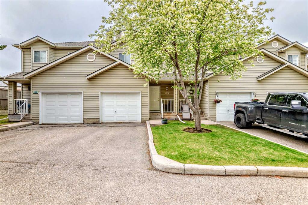 Picture of 162 Mt Aberdeen Manor SE, Calgary Real Estate Listing