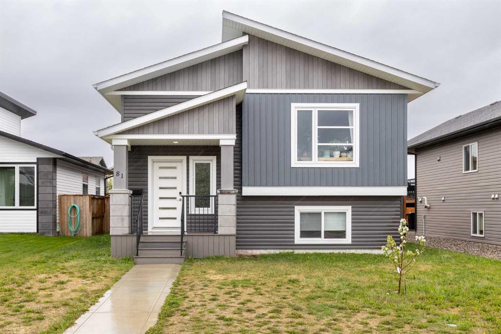 Picture of 81 Murphy Close , Blackfalds Real Estate Listing