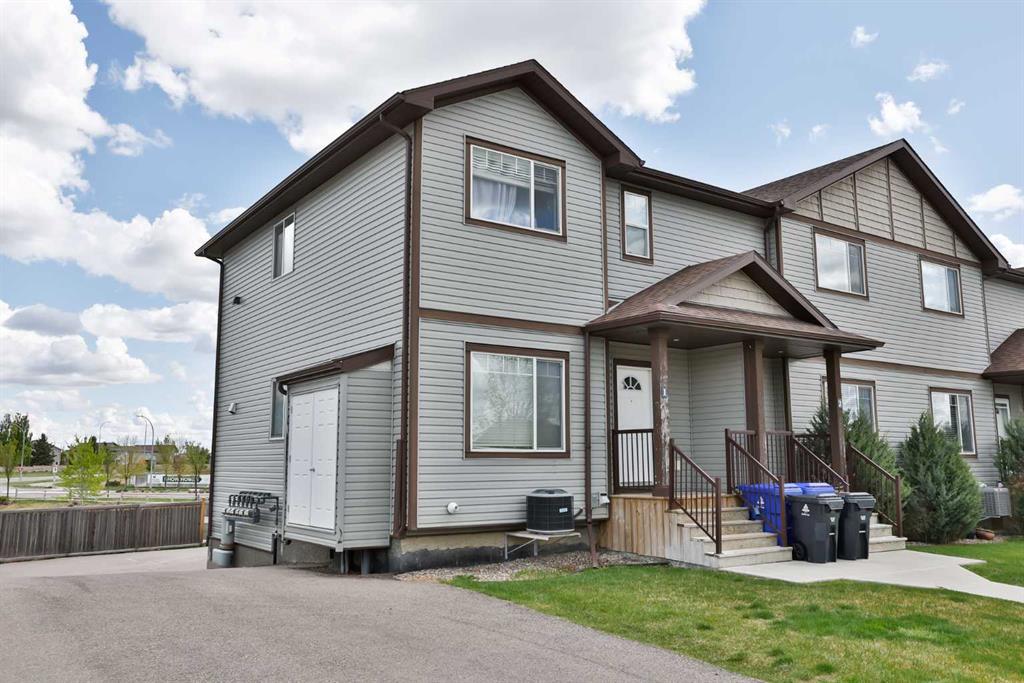 Picture of 1, 103 Crocus Terrace W, Lethbridge Real Estate Listing