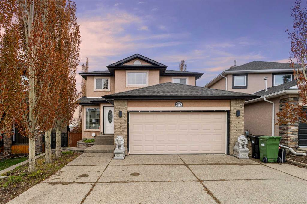 Picture of 202 Royal Birkdale Crescent NW, Calgary Real Estate Listing