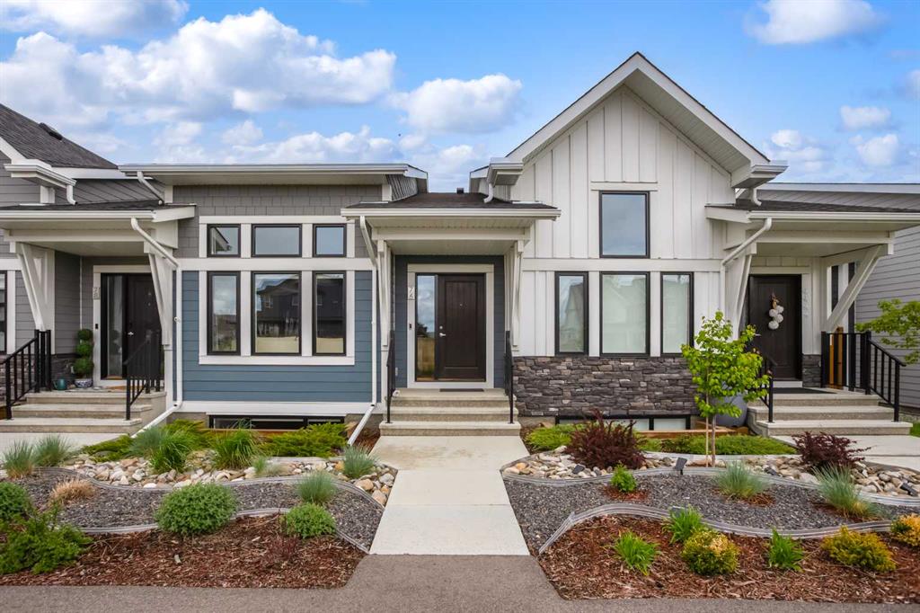 Picture of 76 D\'Arcy Boulevard , Okotoks Real Estate Listing