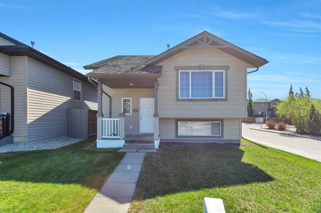 Picture of 549 Lancaster Drive , Red Deer Real Estate Listing