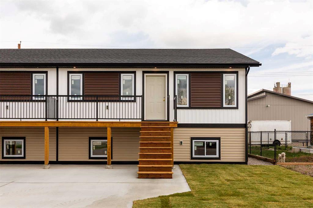 Picture of 135 11 Street , Fort Macleod Real Estate Listing