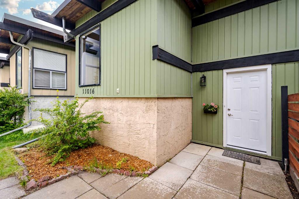 Picture of 11016, 5 Street  SW, Calgary Real Estate Listing