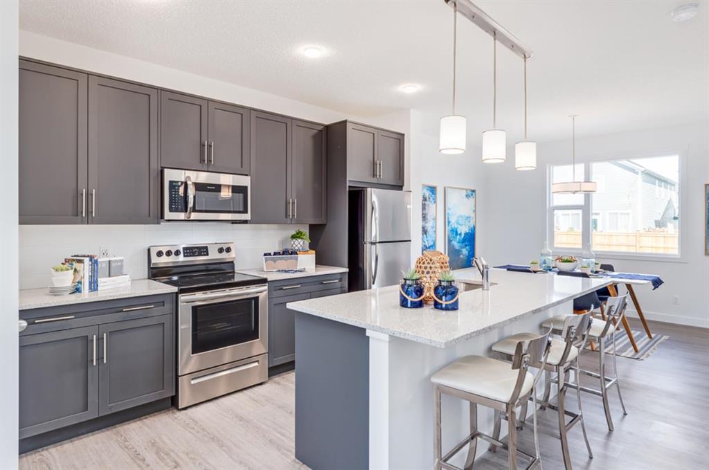 Picture of 236 Rangeview Way SE, Calgary Real Estate Listing