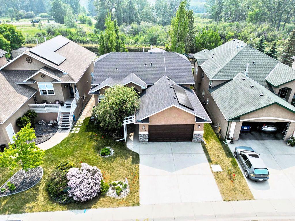 Picture of 316 Lineham Acres Drive NW, High River Real Estate Listing