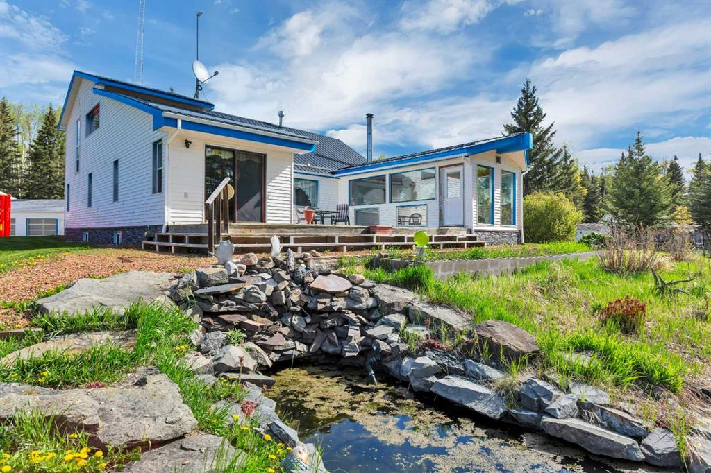 Picture of 33235 Range Road 64  , Rural Mountain View County Real Estate Listing