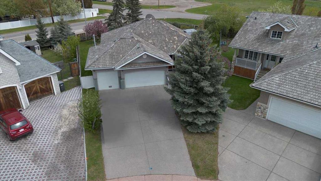 Picture of 14 Grande Point Estates , Strathmore Real Estate Listing