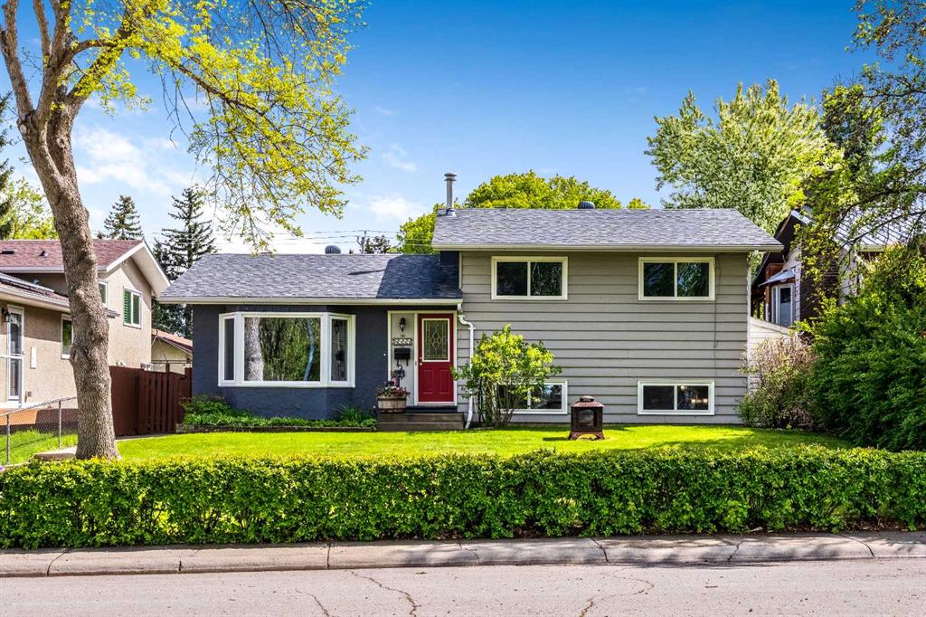 Picture of 8555 Addison Place SE, Calgary Real Estate Listing