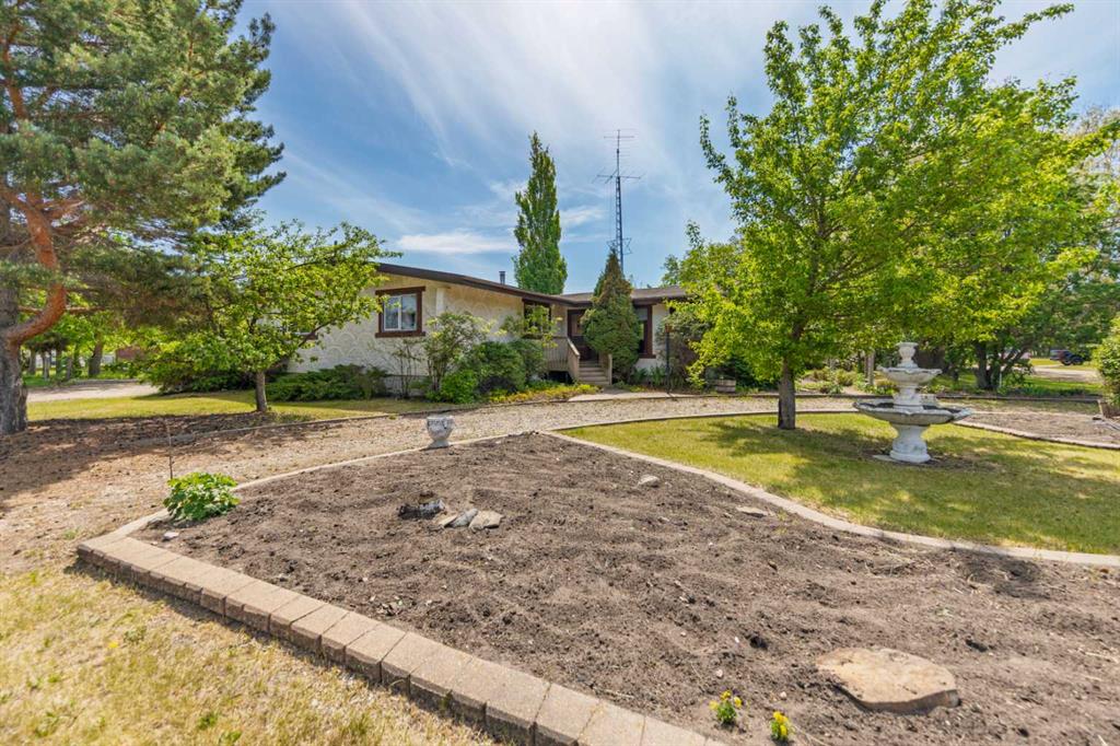 Picture of 206 1 Street , St. Walburg Real Estate Listing