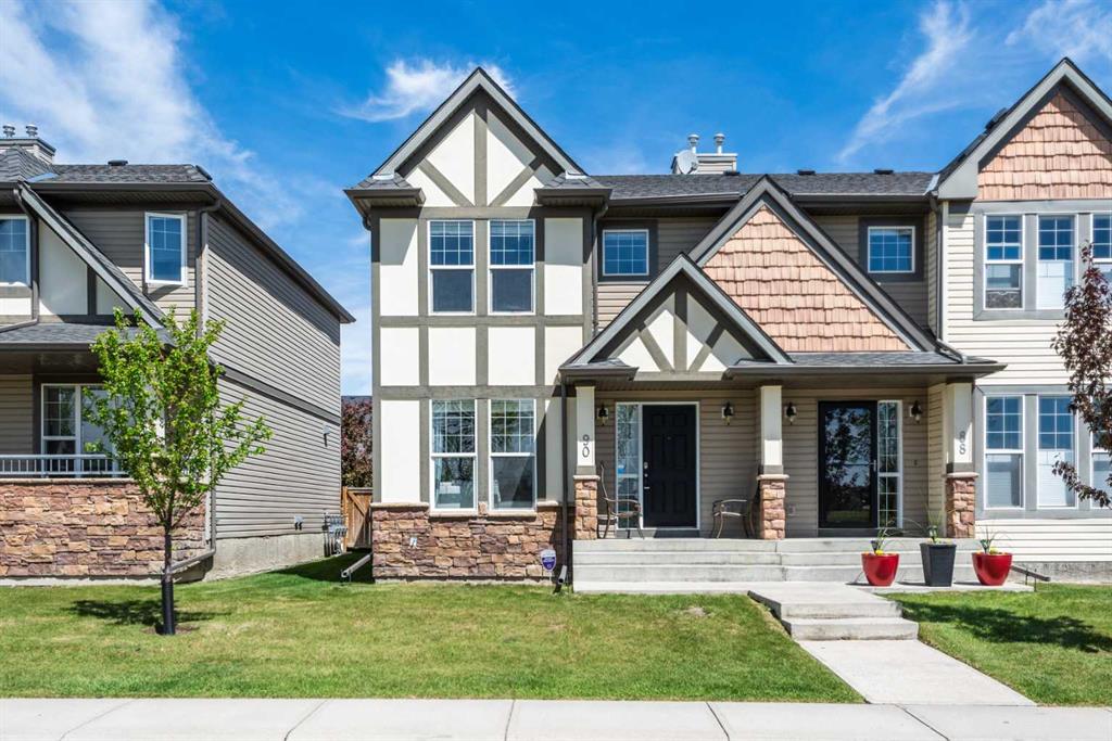Picture of 90 Everridge Common SW, Calgary Real Estate Listing