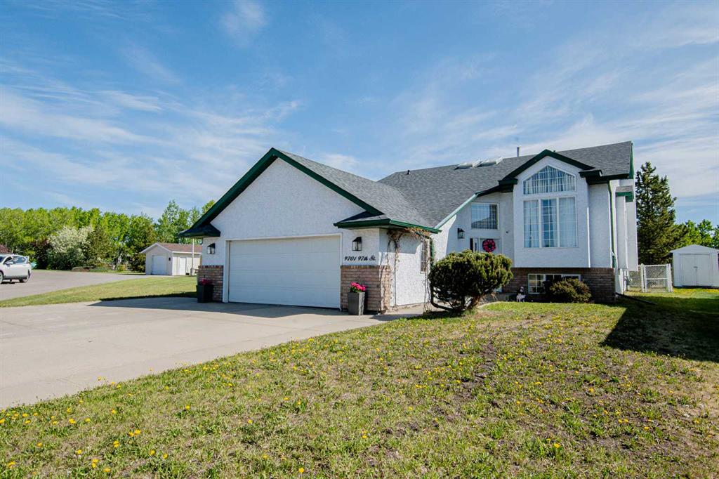 Picture of 9701 97 Street , Sexsmith Real Estate Listing