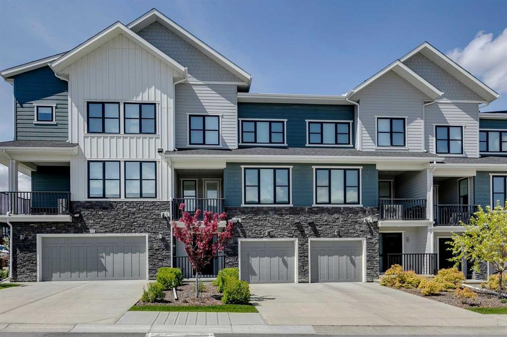 Picture of 54 Crestridge Common SW, Calgary Real Estate Listing