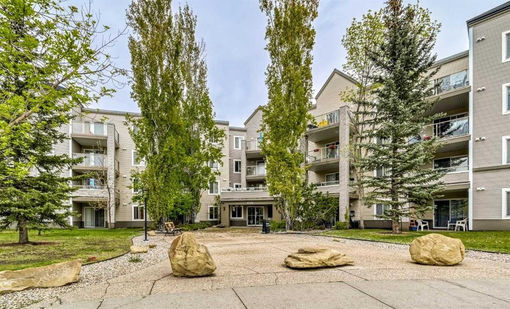 Picture of 215, 4000 Somervale Court SW, Calgary Real Estate Listing