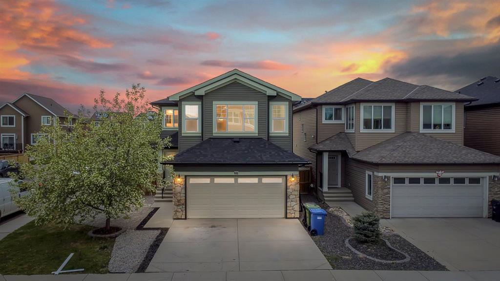 Picture of 611 Evanston Drive NW, Calgary Real Estate Listing