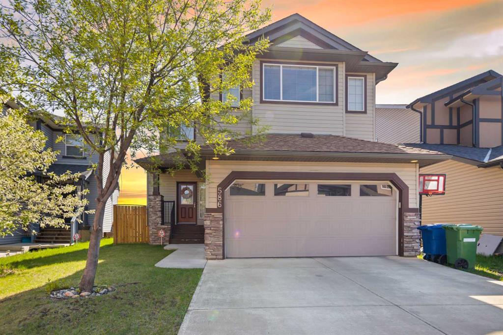 Picture of 586 Luxstone Landing SW, Airdrie Real Estate Listing