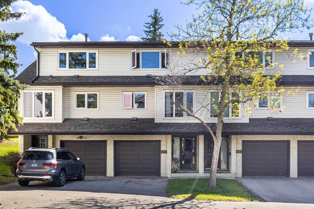 Picture of 23, 1012 Ranchlands Boulevard NW, Calgary Real Estate Listing
